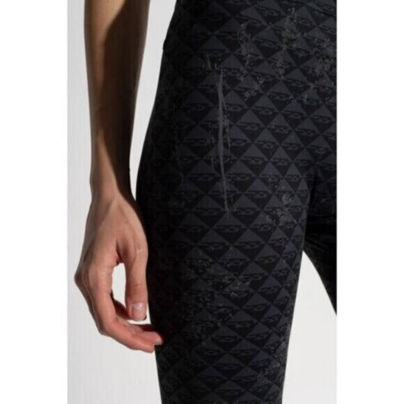 Diesel Sport Womens Monogram Biker Short XS - Picture 2 of 9